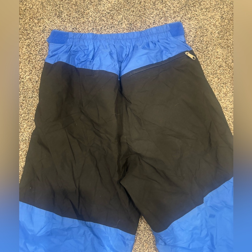 The North Face Blue and Black snowboard Pants gore-Tex size large made in USA - Picture 7 of 7